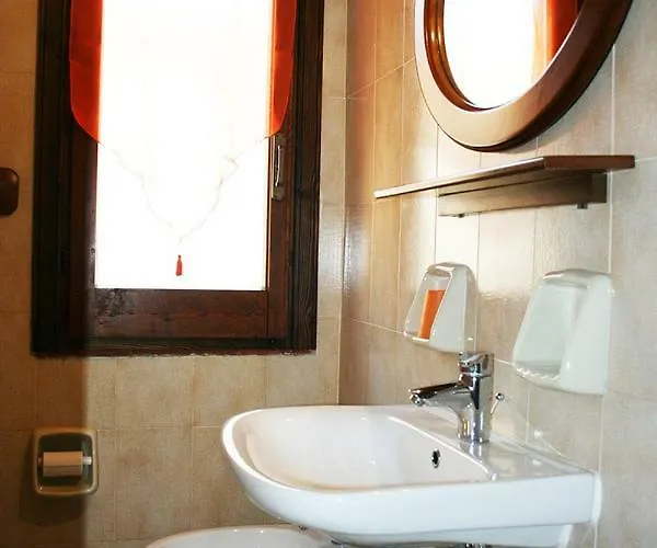 La Finestra Sul Vulcano טרופאה