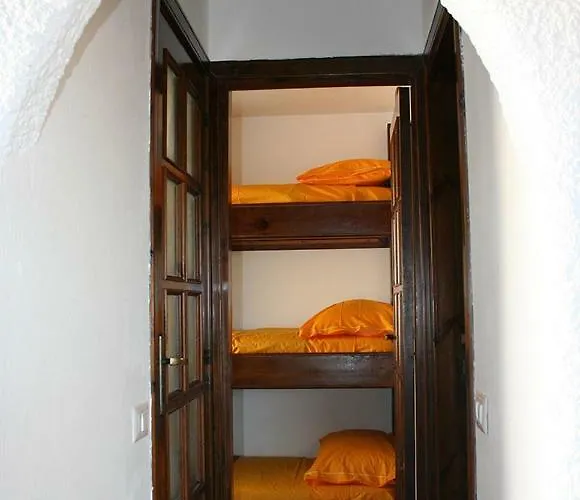 La Finestra Sul Vulcano טרופאה